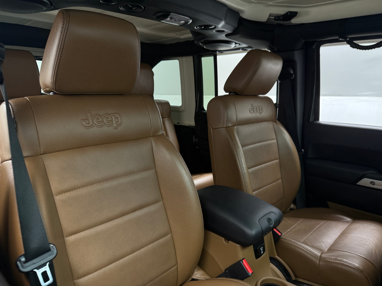 Thumbnail: 2011 Jeep Wrangler - 2