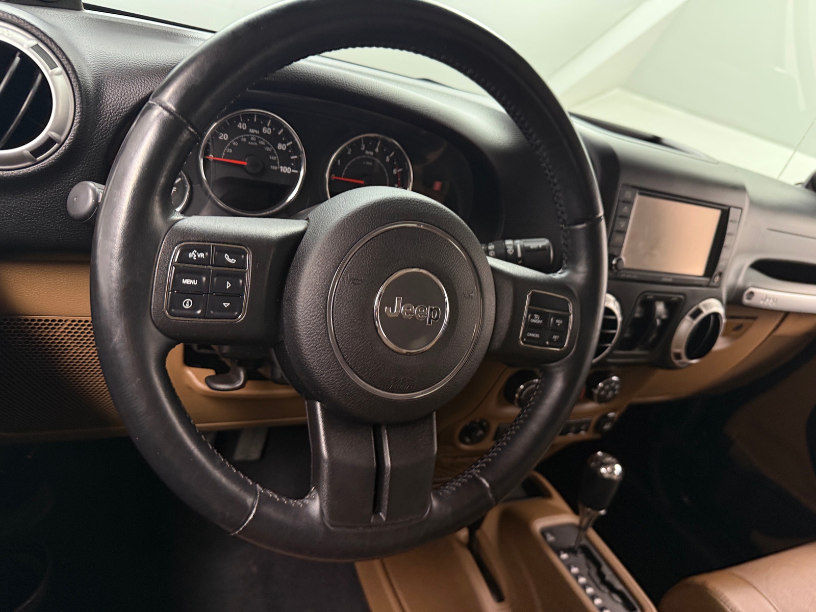Thumbnail: 2011 Jeep Wrangler - 5