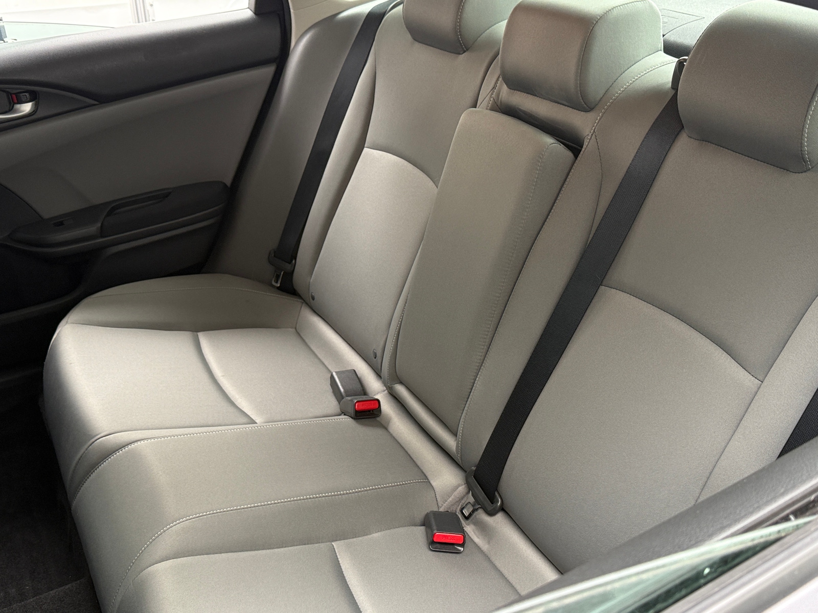 Thumbnail: 2016 Honda Civic - 6