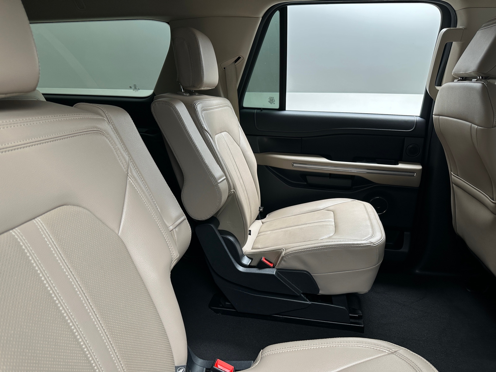 Thumbnail: 2024 Ford Expedition MAX - 5