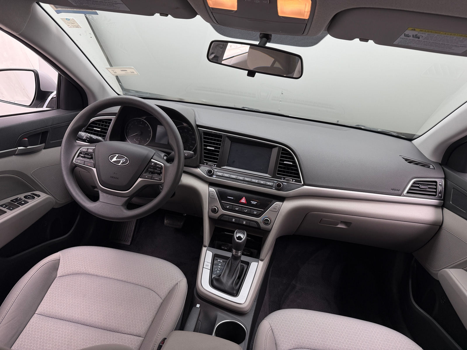 Thumbnail: 2018 Hyundai Elantra - 3