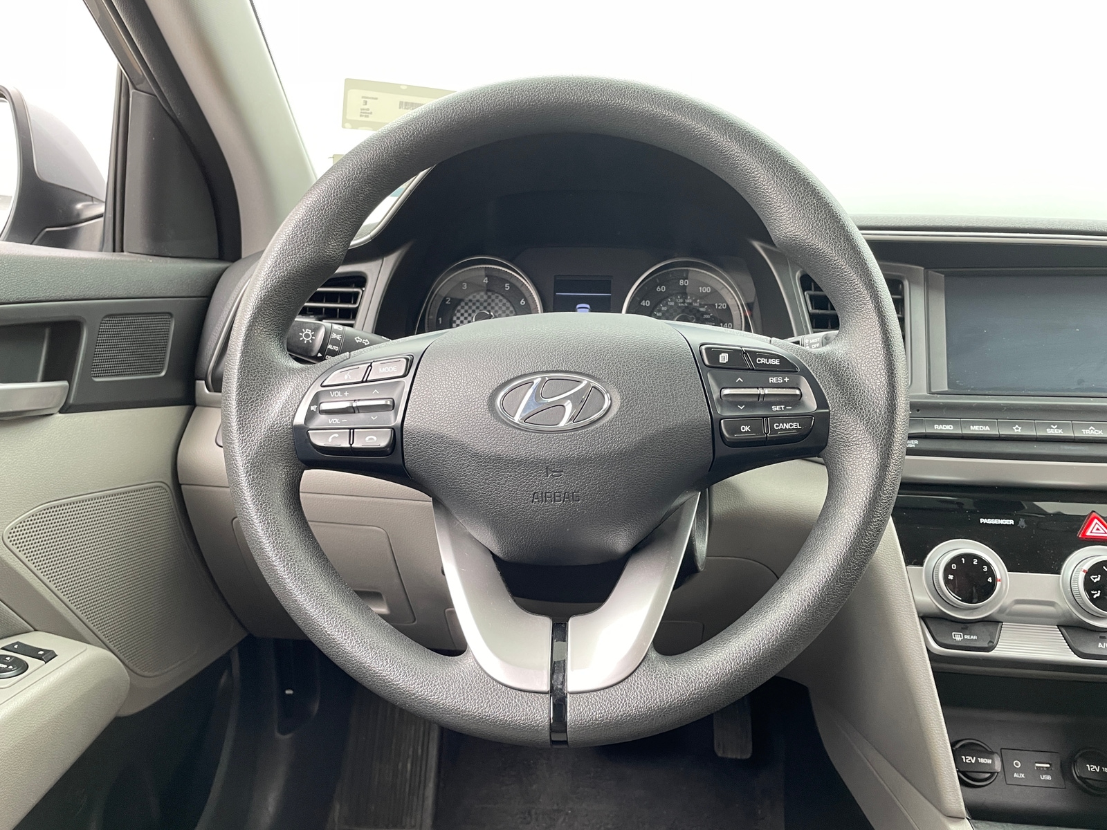 Thumbnail: 2019 Hyundai Elantra - 5
