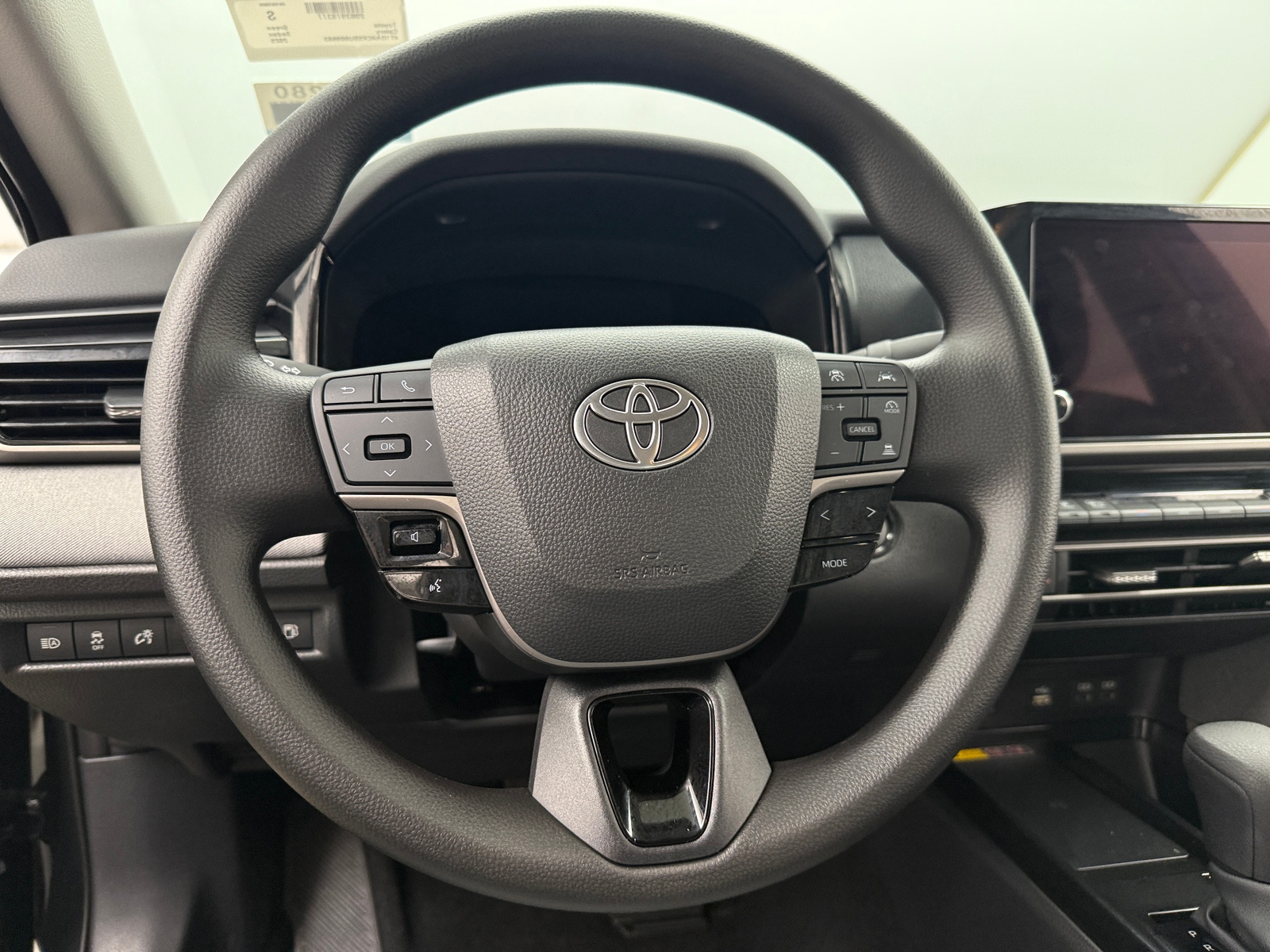 Thumbnail: 2025 Toyota Camry - 5