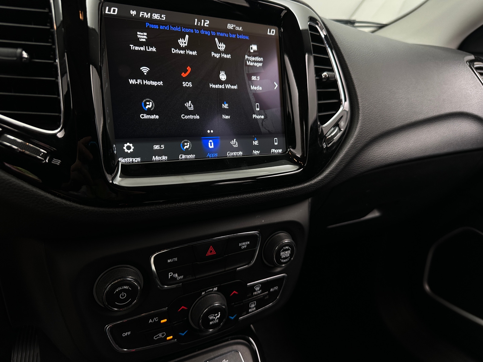 Thumbnail: 2018 Jeep Compass - 3