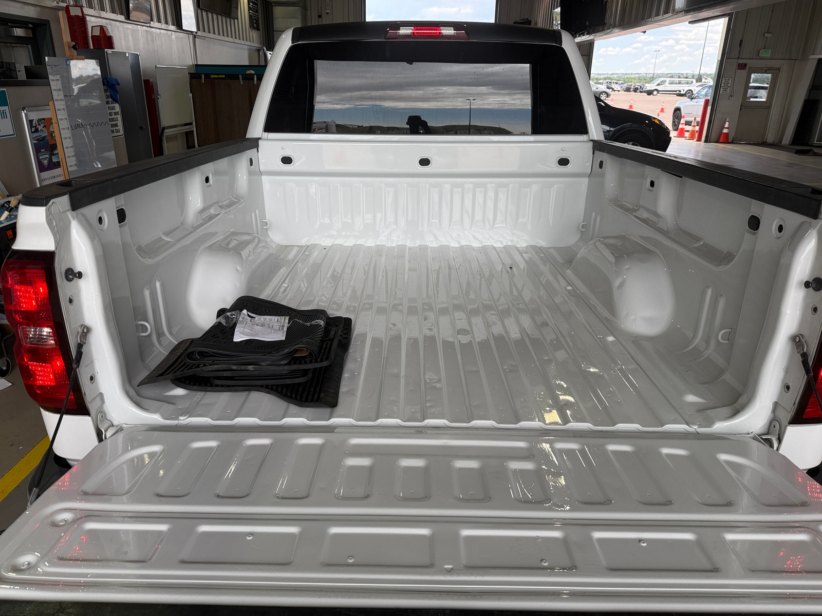 Thumbnail: 2016 Chevrolet Silverado 1500 - 7