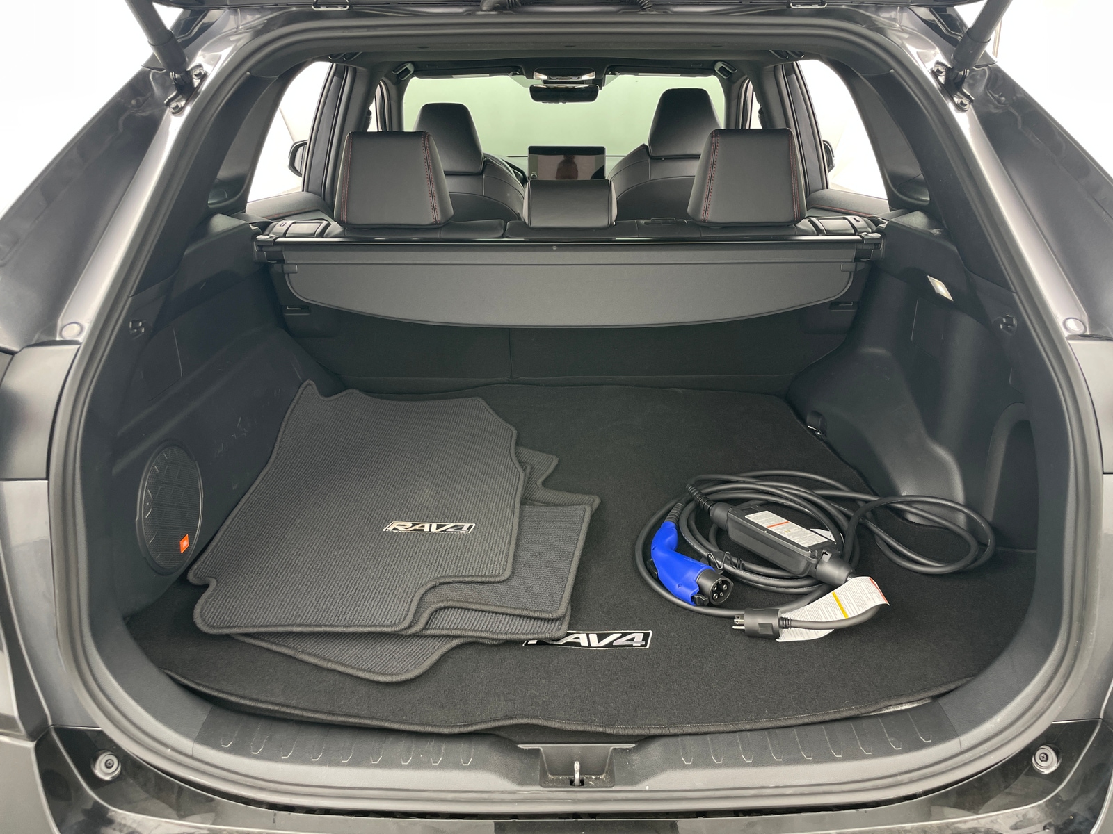 Thumbnail: 2025 Toyota RAV4 - 7