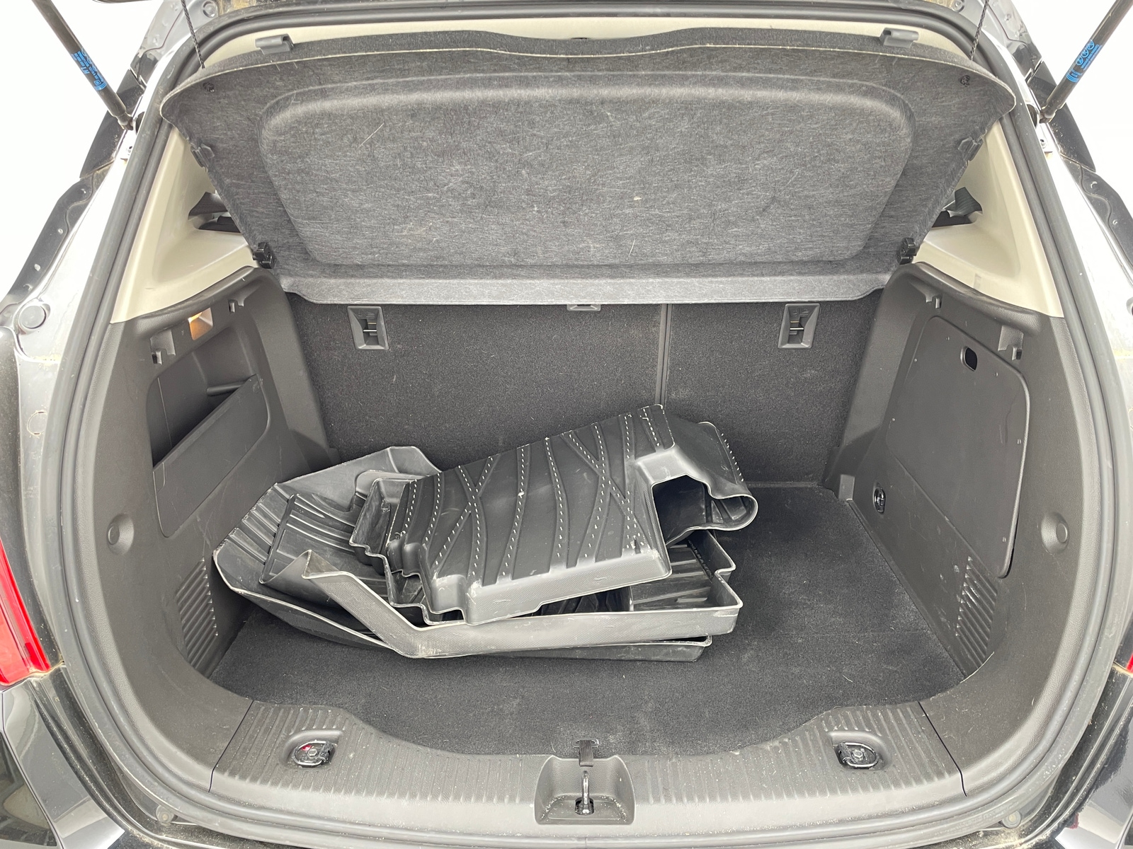 Thumbnail: 2019 Buick Encore - 6