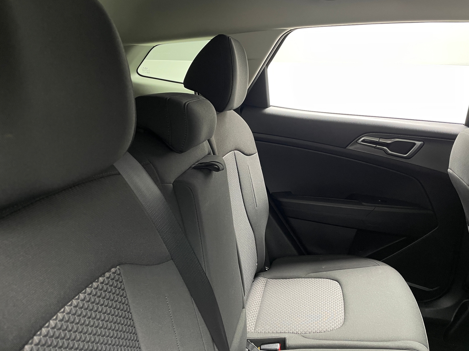 Thumbnail: 2024 Kia Sportage - 6