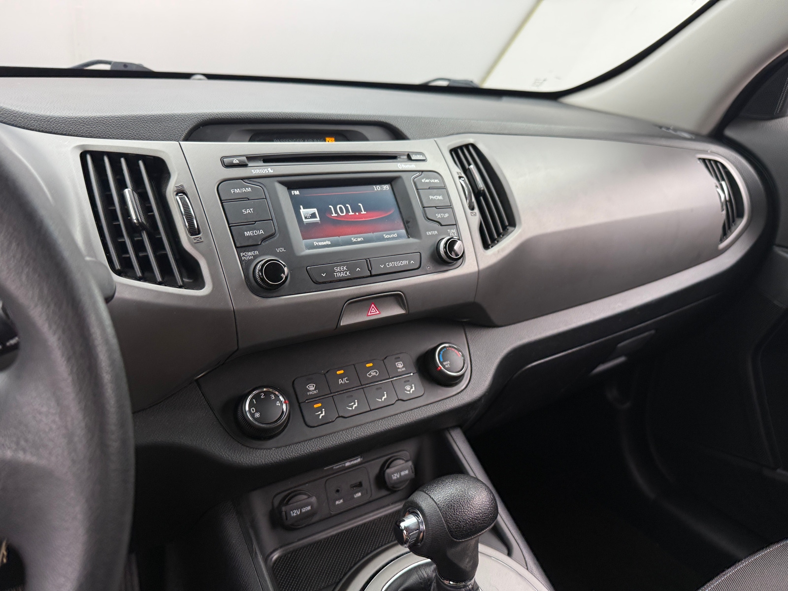 Thumbnail: 2014 Kia Sportage - 4