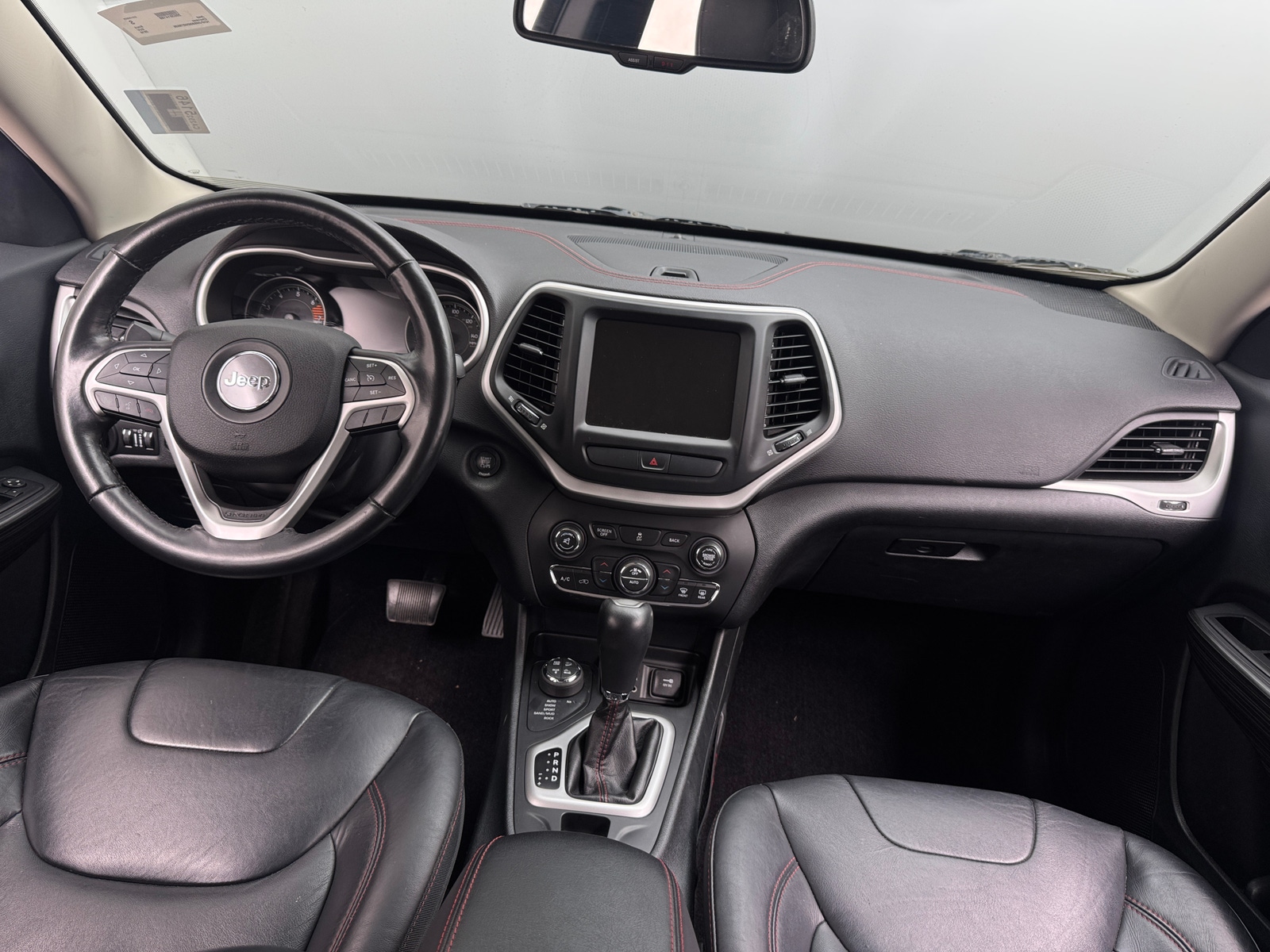 Thumbnail: 2016 Jeep Cherokee - 3