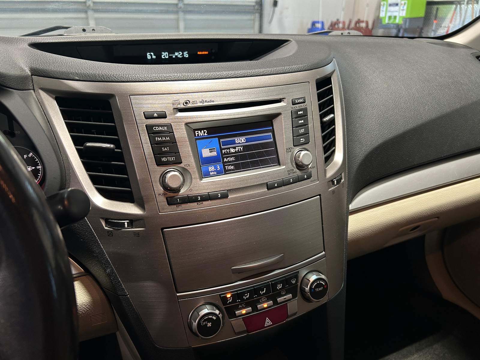 Thumbnail: 2014 Subaru Outback - 4