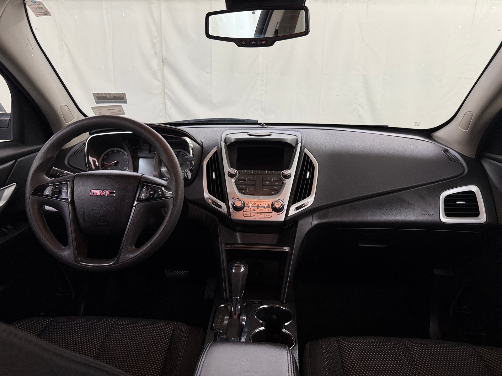Thumbnail: 2017 GMC Terrain - 3