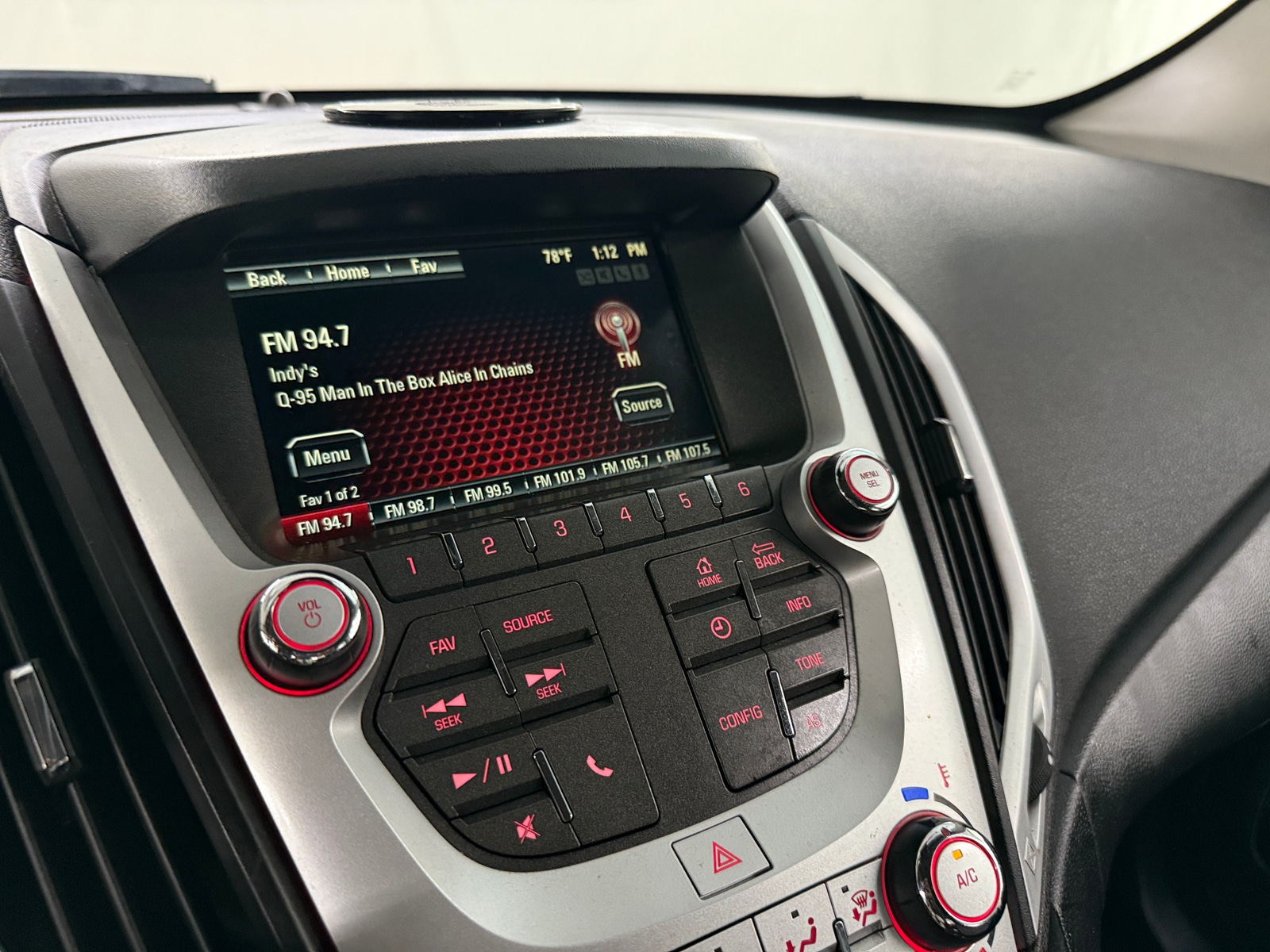Thumbnail: 2017 GMC Terrain - 4