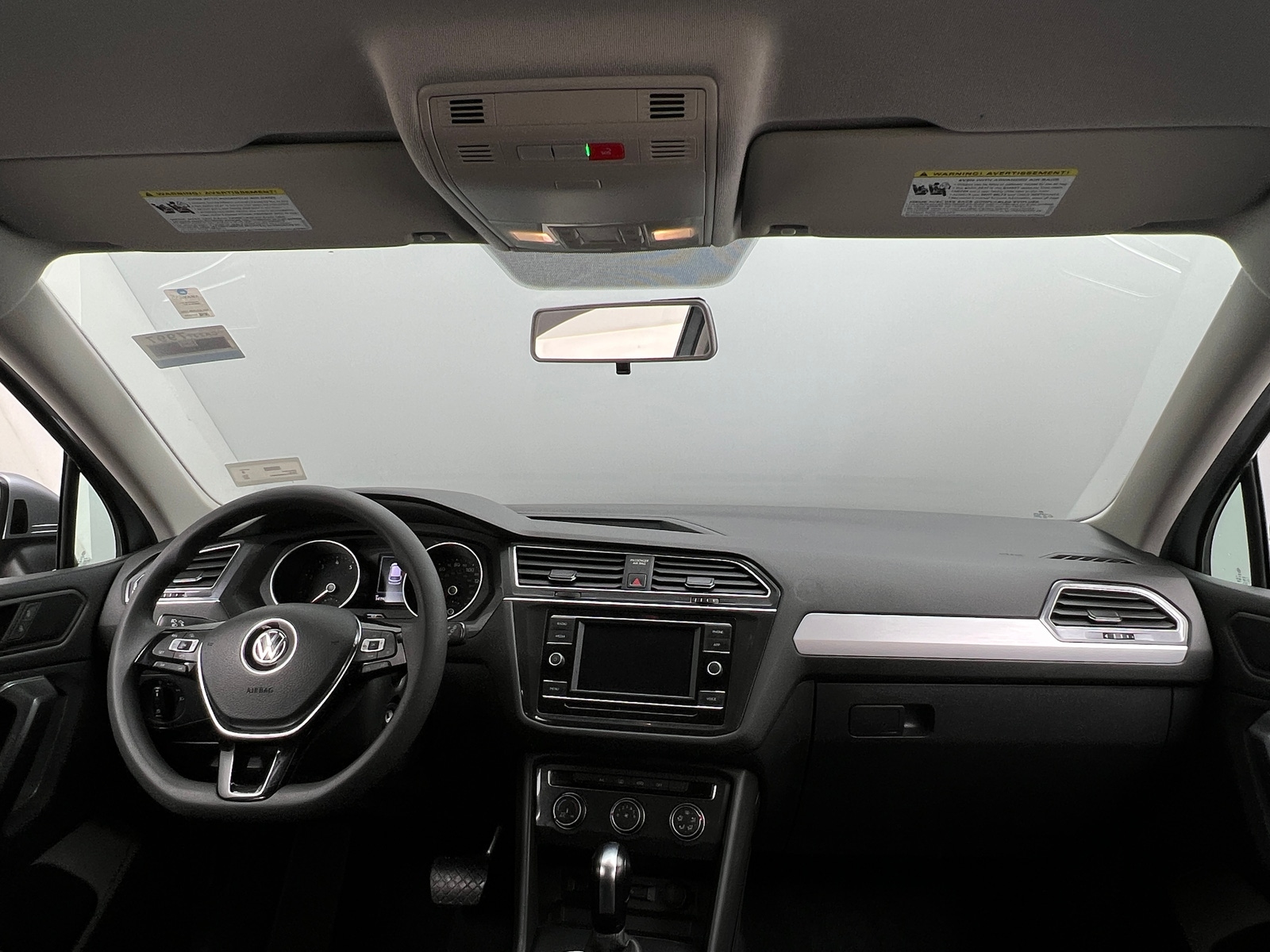 Thumbnail: 2021 Volkswagen Tiguan - 3