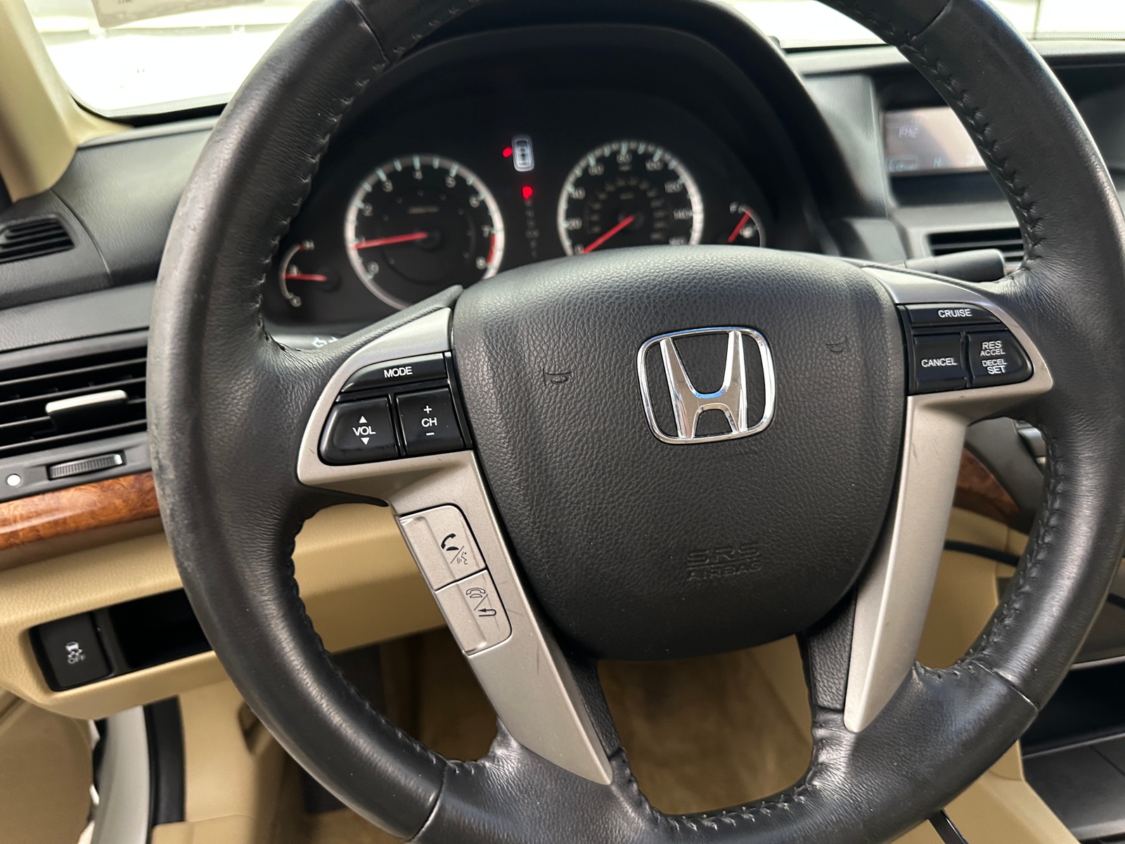 Thumbnail: 2011 Honda Accord - 4