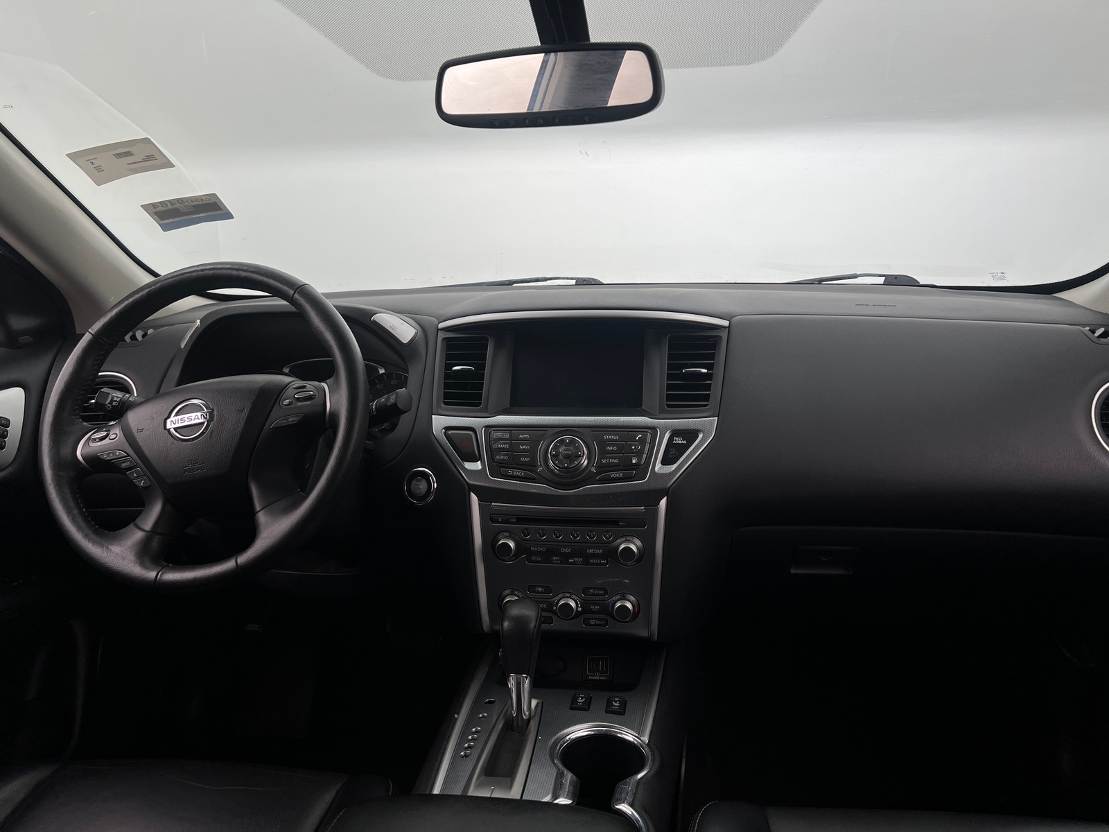 Thumbnail: 2019 Nissan Pathfinder - 2