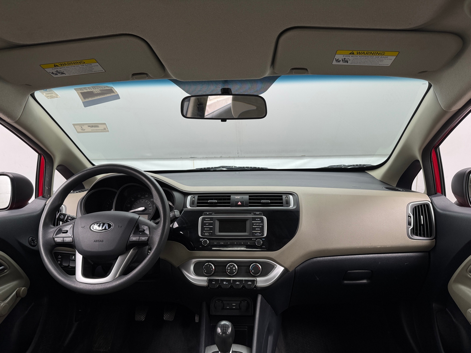 Thumbnail: 2017 Kia Rio - 3