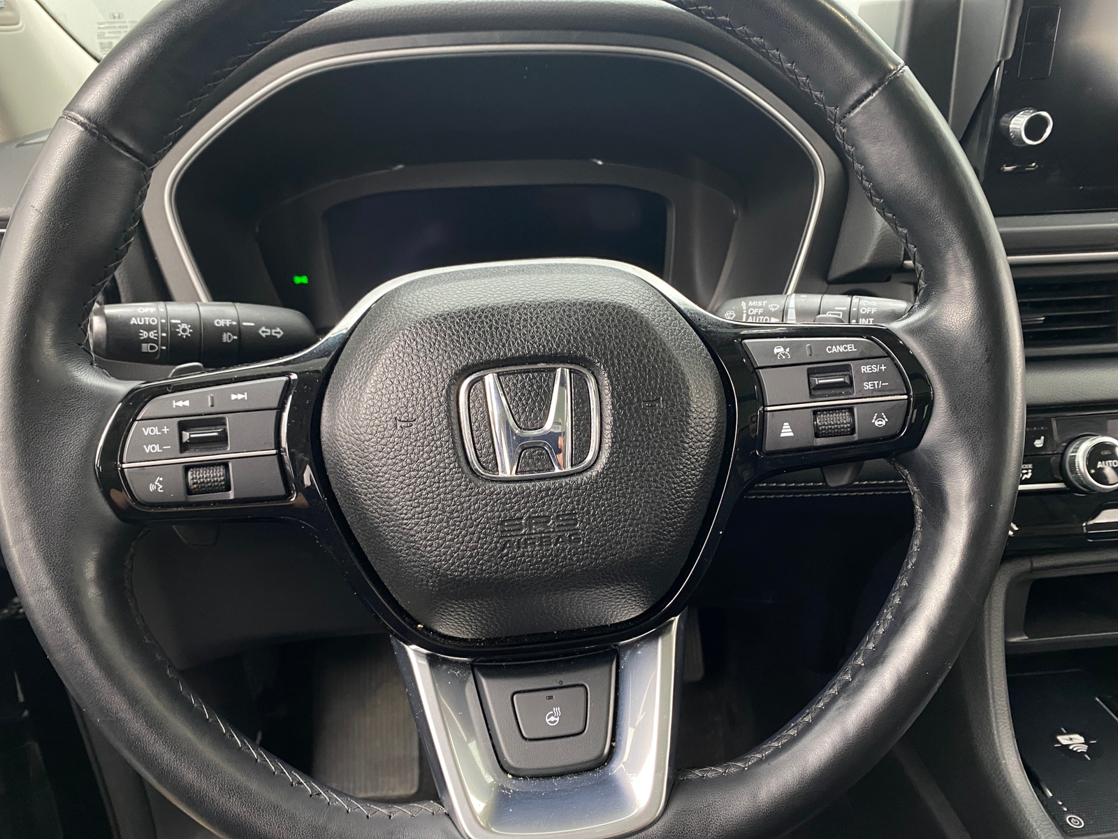 Thumbnail: 2023 Honda Pilot - 4