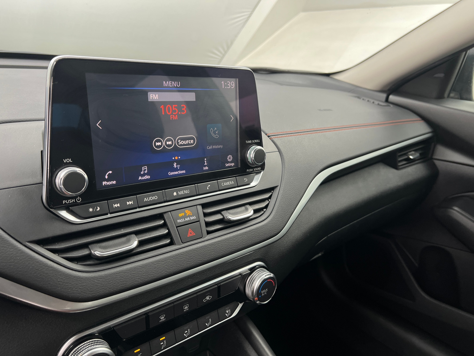 Thumbnail: 2019 Nissan Altima - 4