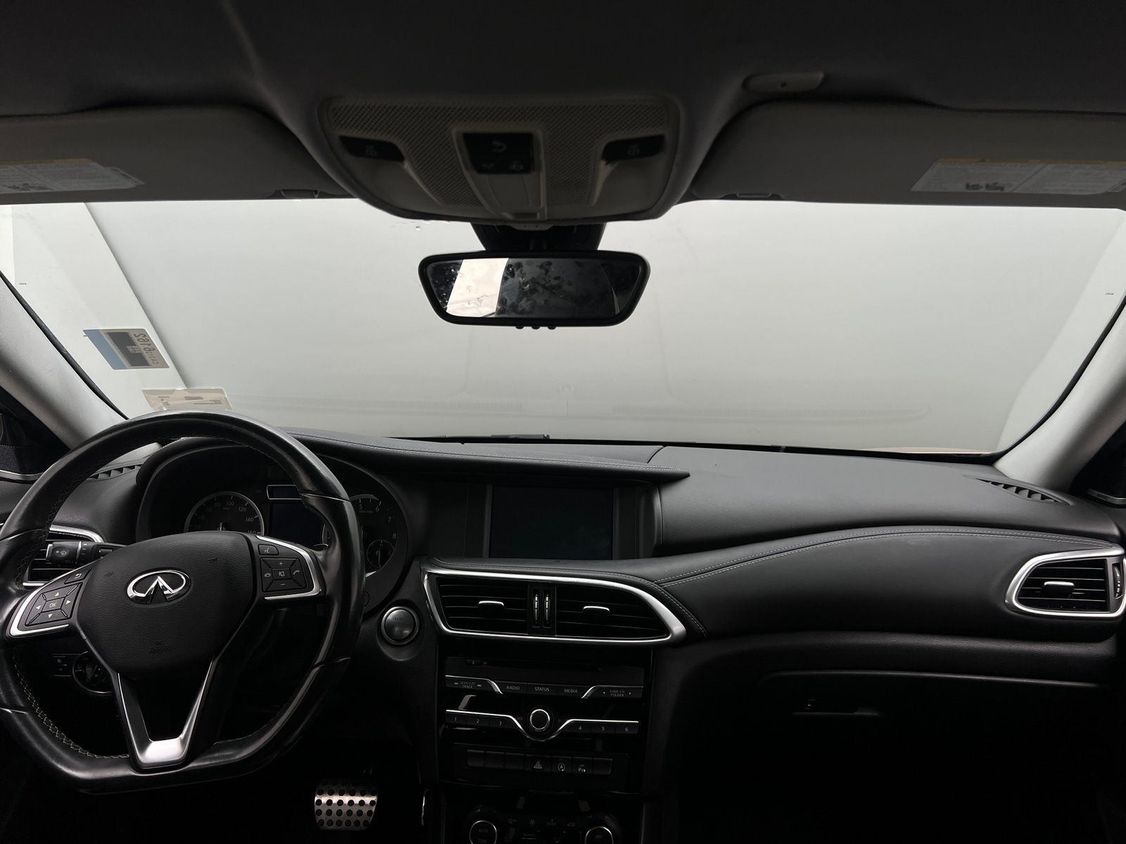 Thumbnail: 2018 INFINITI QX30 - 2
