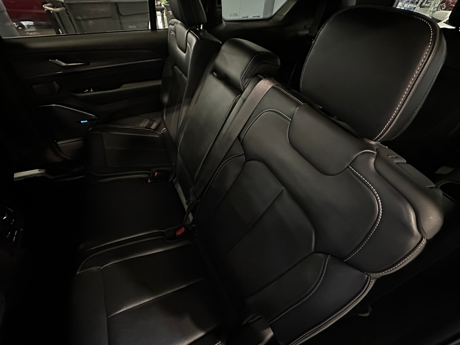 Thumbnail: 2021 Jeep Grand Cherokee L - 6