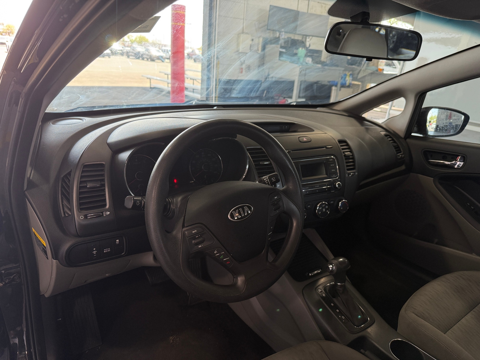 Thumbnail: 2015 Kia Forte - 3