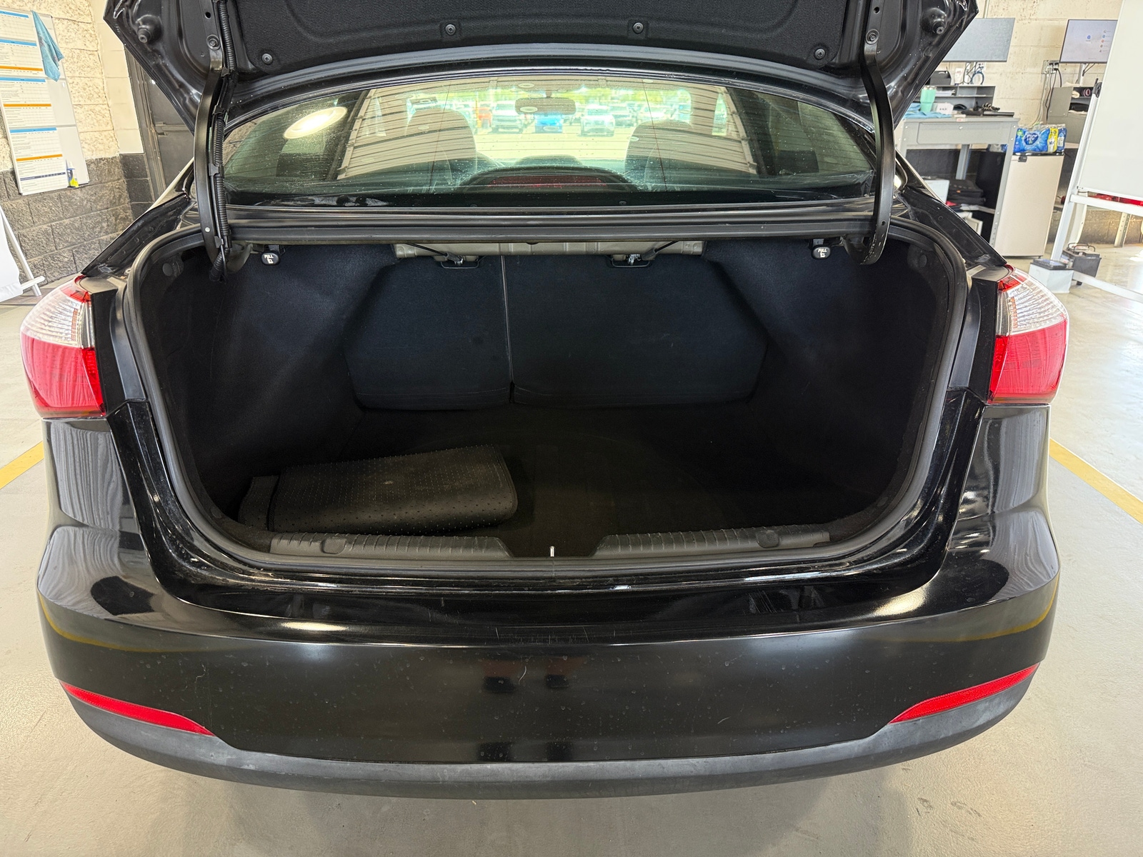Thumbnail: 2015 Kia Forte - 7