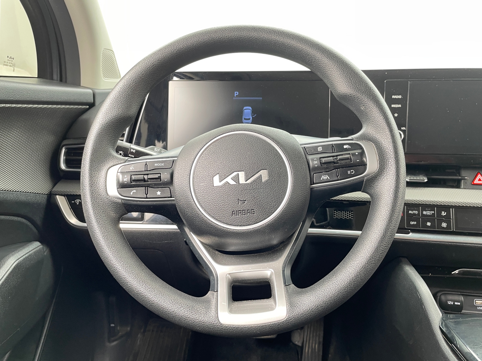 Thumbnail: 2023 Kia Sportage - 5