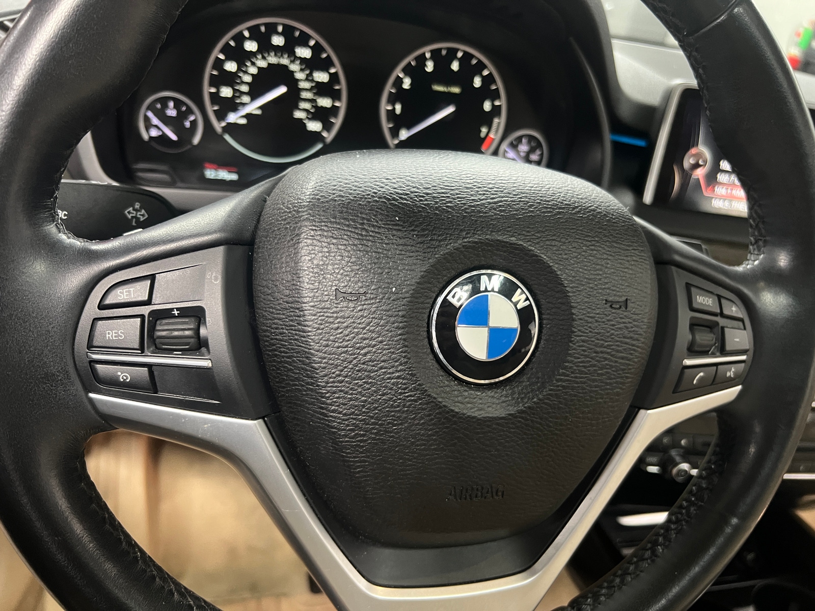 Thumbnail: 2015 BMW X5 - 4