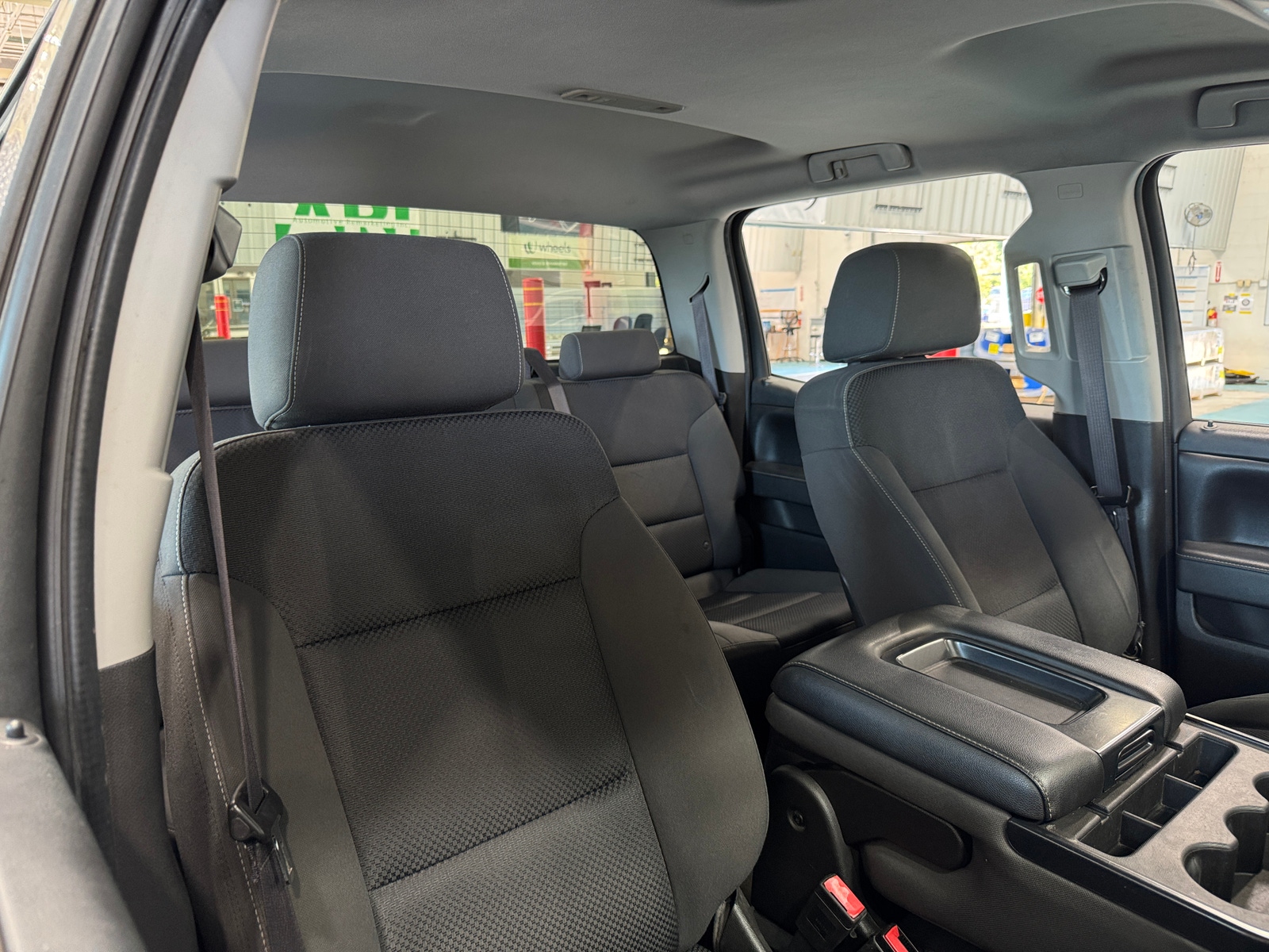 Thumbnail: 2015 Chevrolet Silverado 1500 - 2