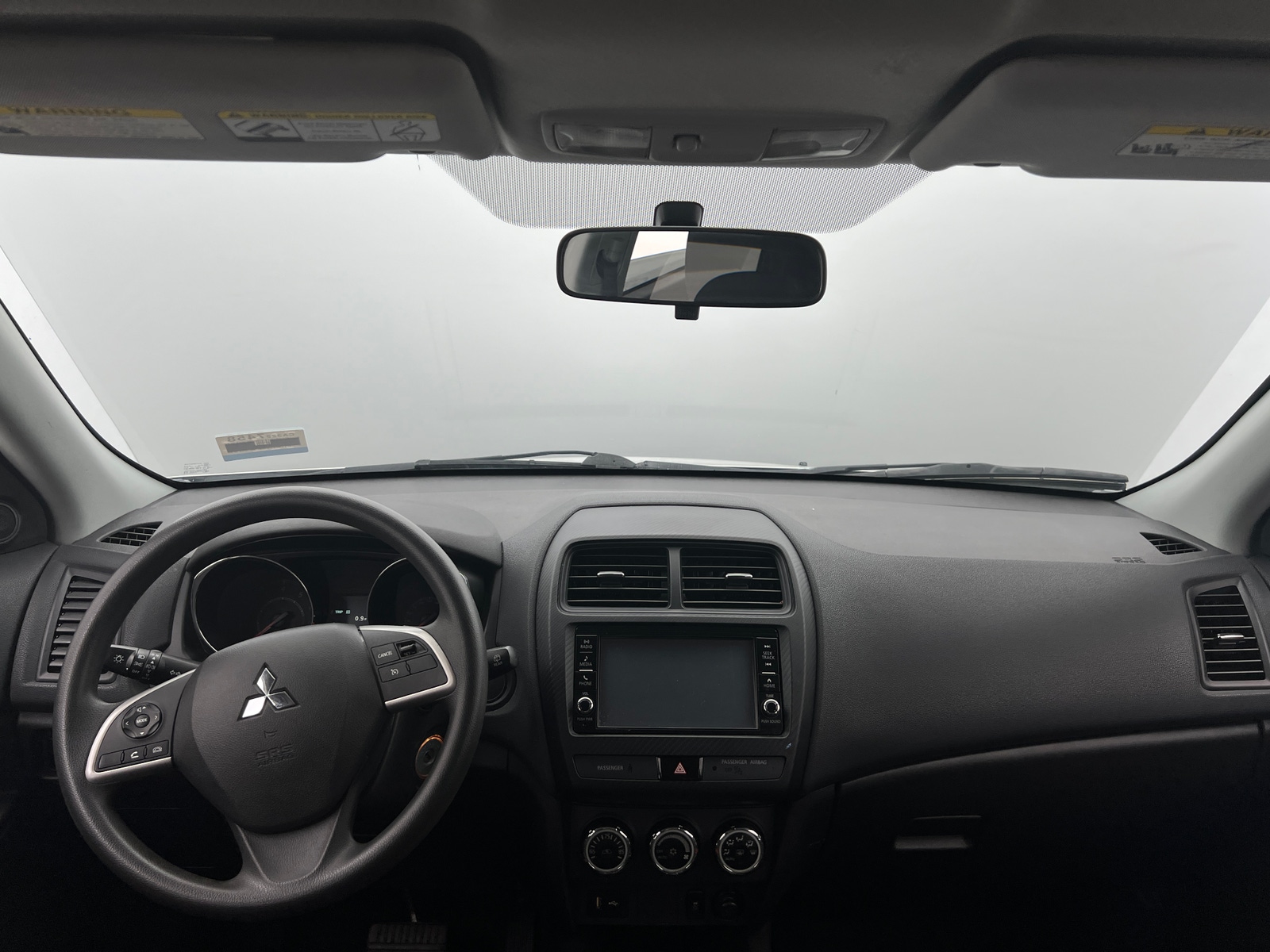 Thumbnail: 2019 Mitsubishi Outlander Sport - 3
