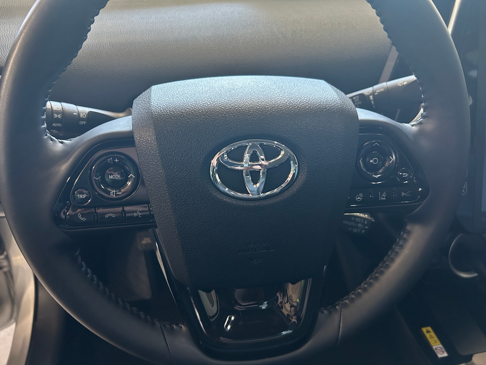 Thumbnail: 2022 Toyota Prius Prime - 5