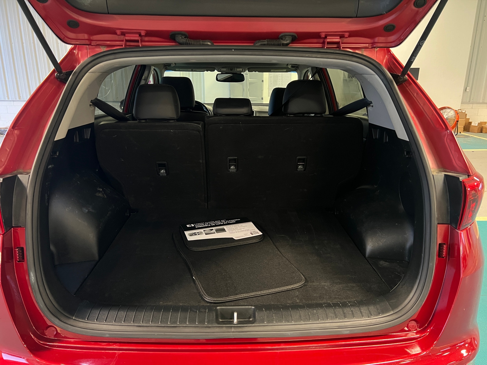 Thumbnail: 2018 Kia Sportage - 6