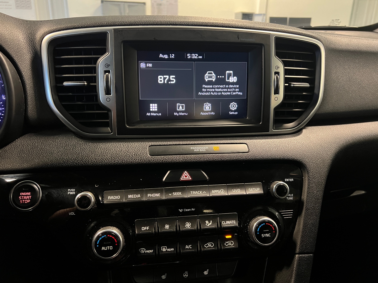 Thumbnail: 2018 Kia Sportage - 3