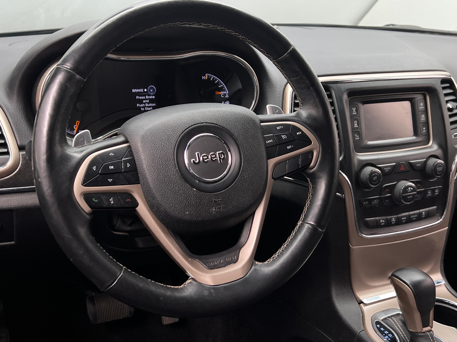 Thumbnail: 2017 Jeep Grand Cherokee - 4