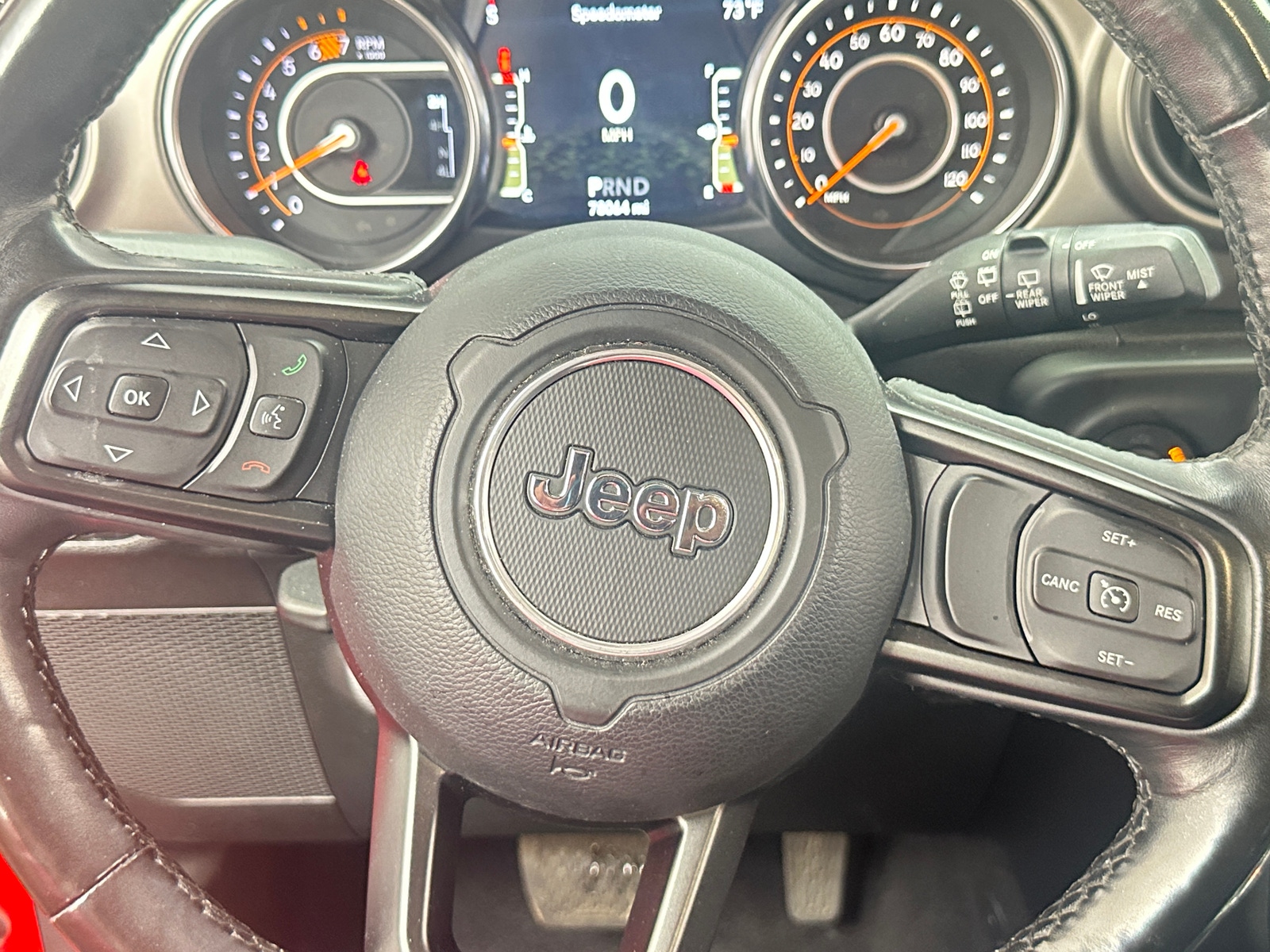 Thumbnail: 2019 Jeep Wrangler - 5