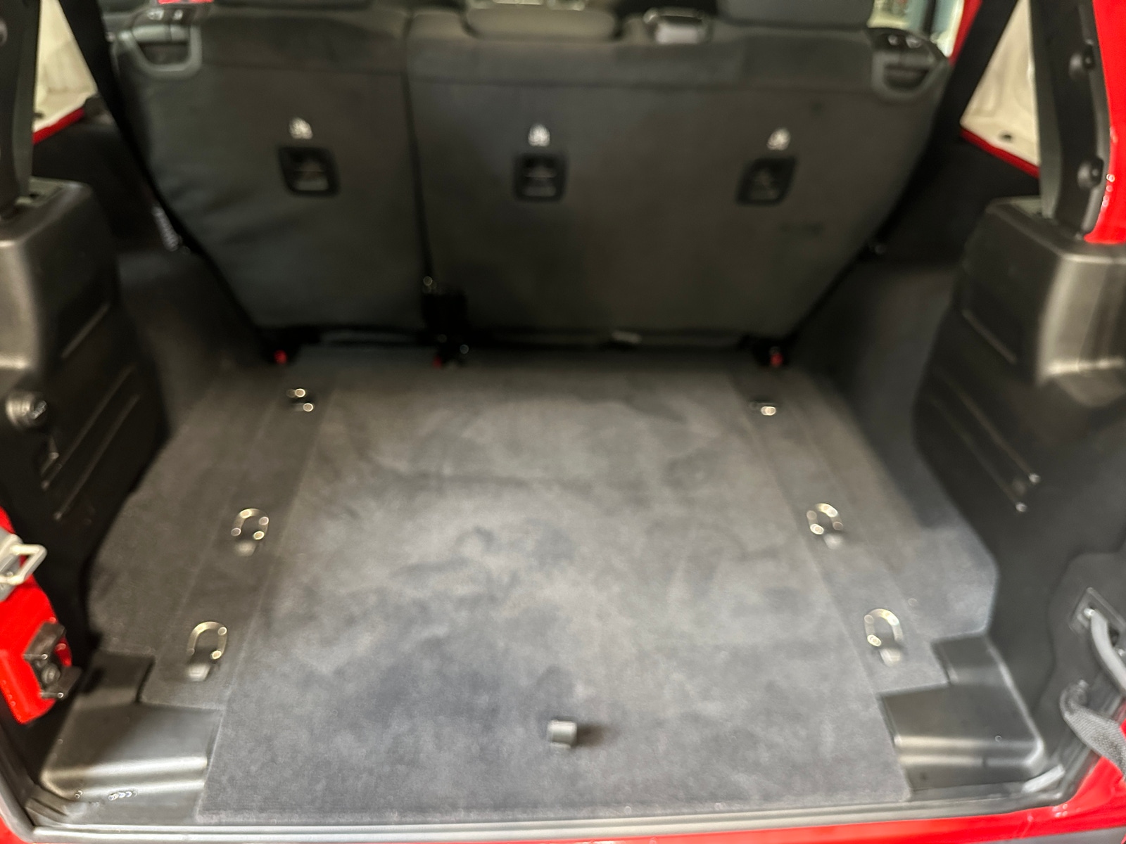 Thumbnail: 2019 Jeep Wrangler - 7