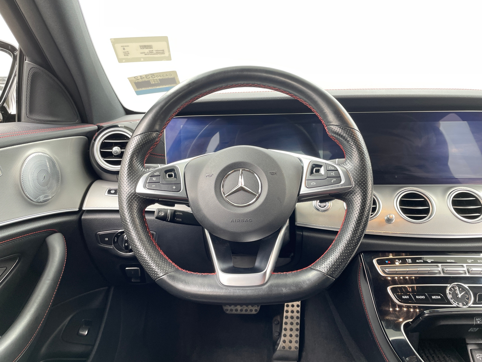 Thumbnail: 2018 Mercedes-Benz E-Class - 4