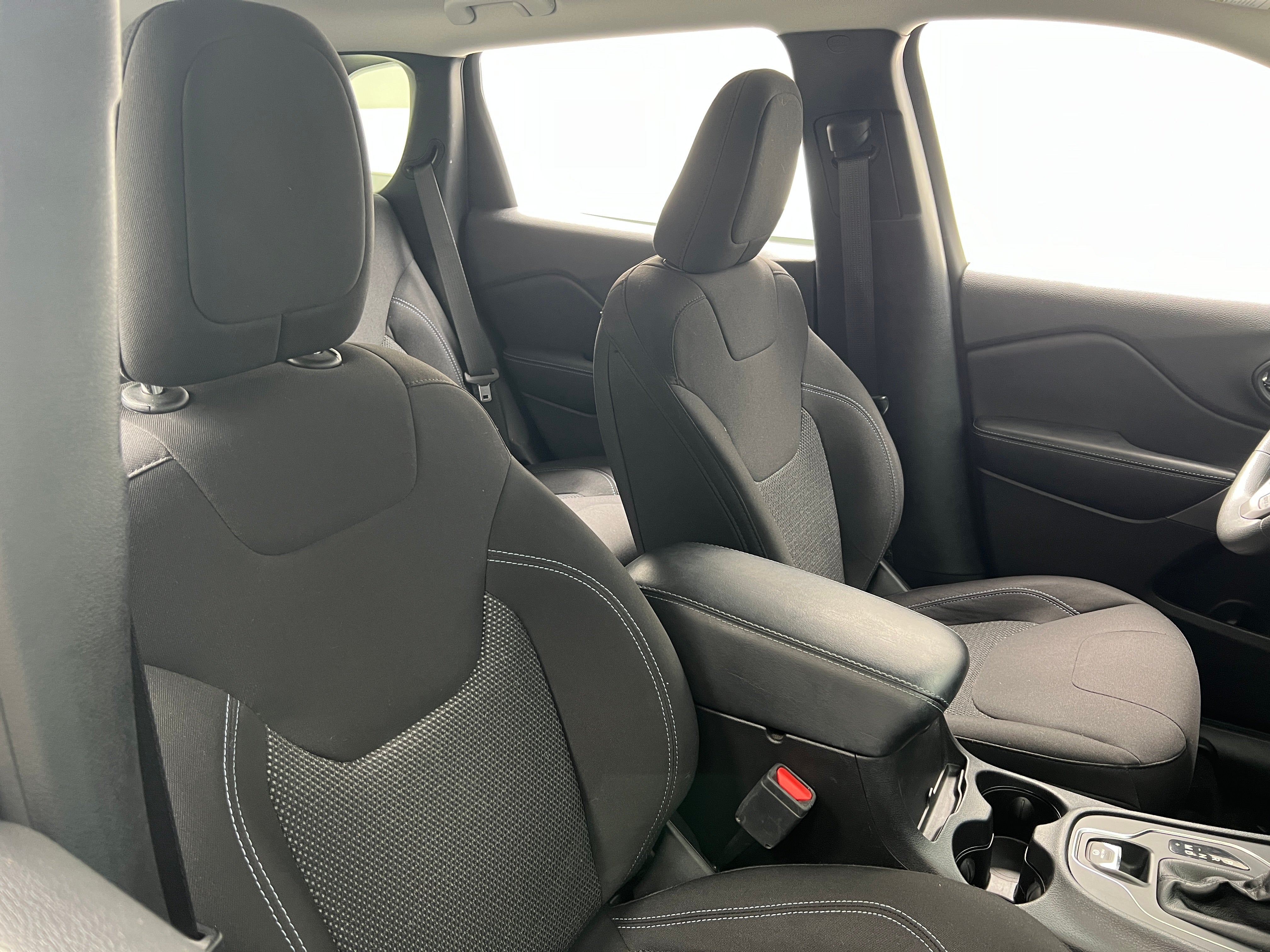 2020 Jeep Cherokee