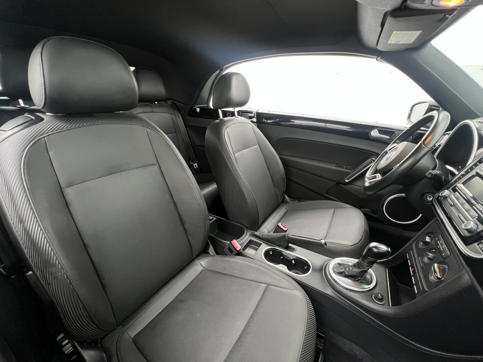 Thumbnail: 2013 Volkswagen Beetle - 2