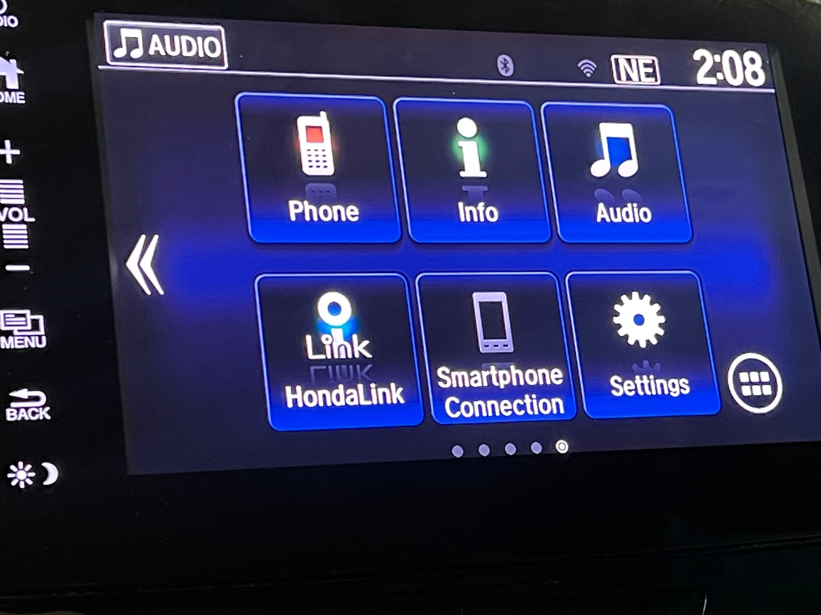 Thumbnail: 2017 Honda Pilot - 4