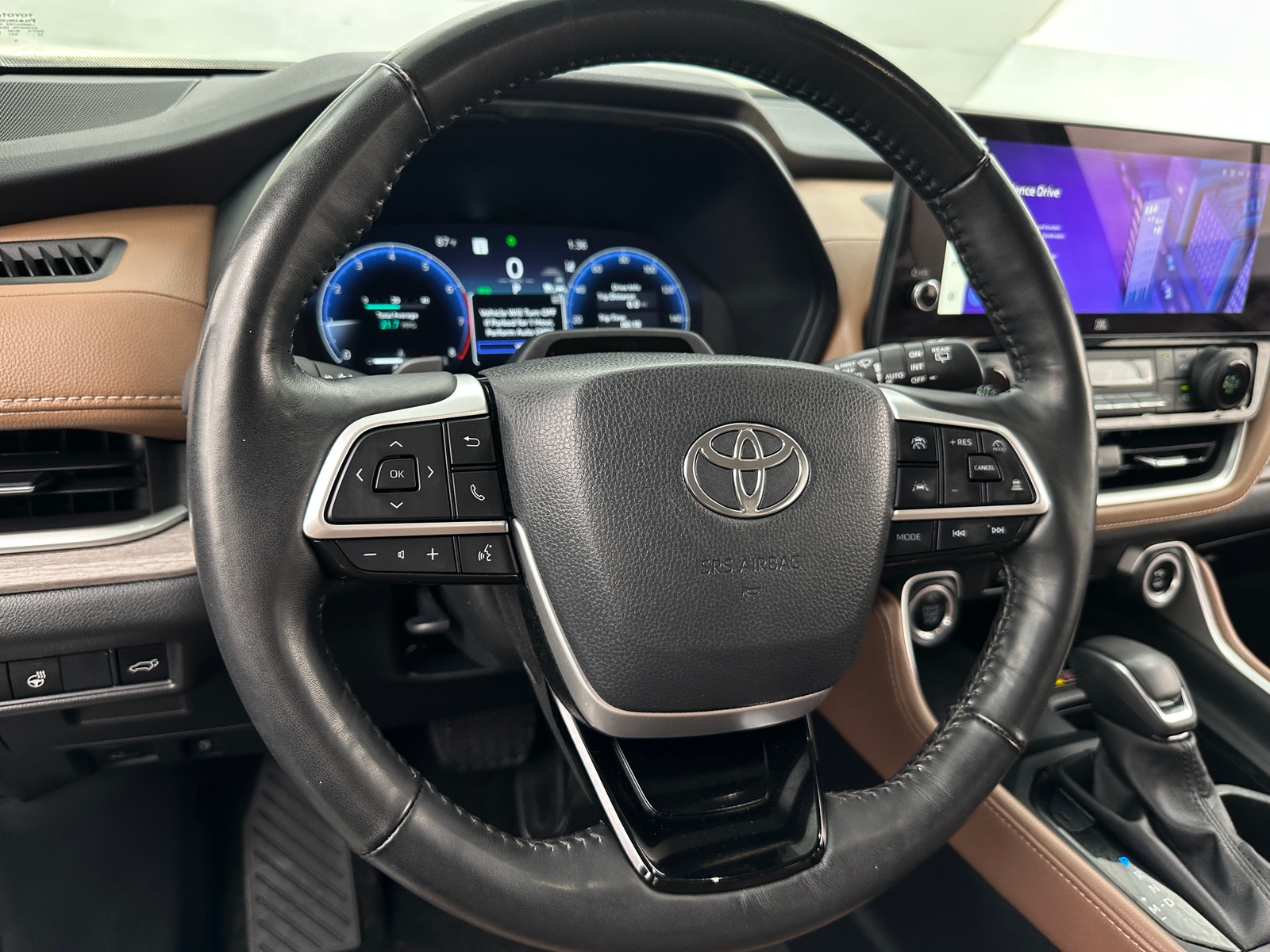 Thumbnail: 2024 Toyota Grand Highlander - 4