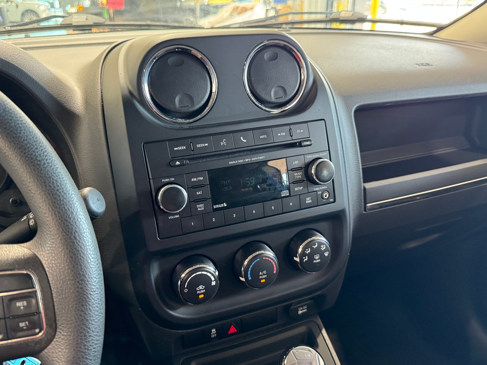 Thumbnail: 2017 Jeep Patriot - 4