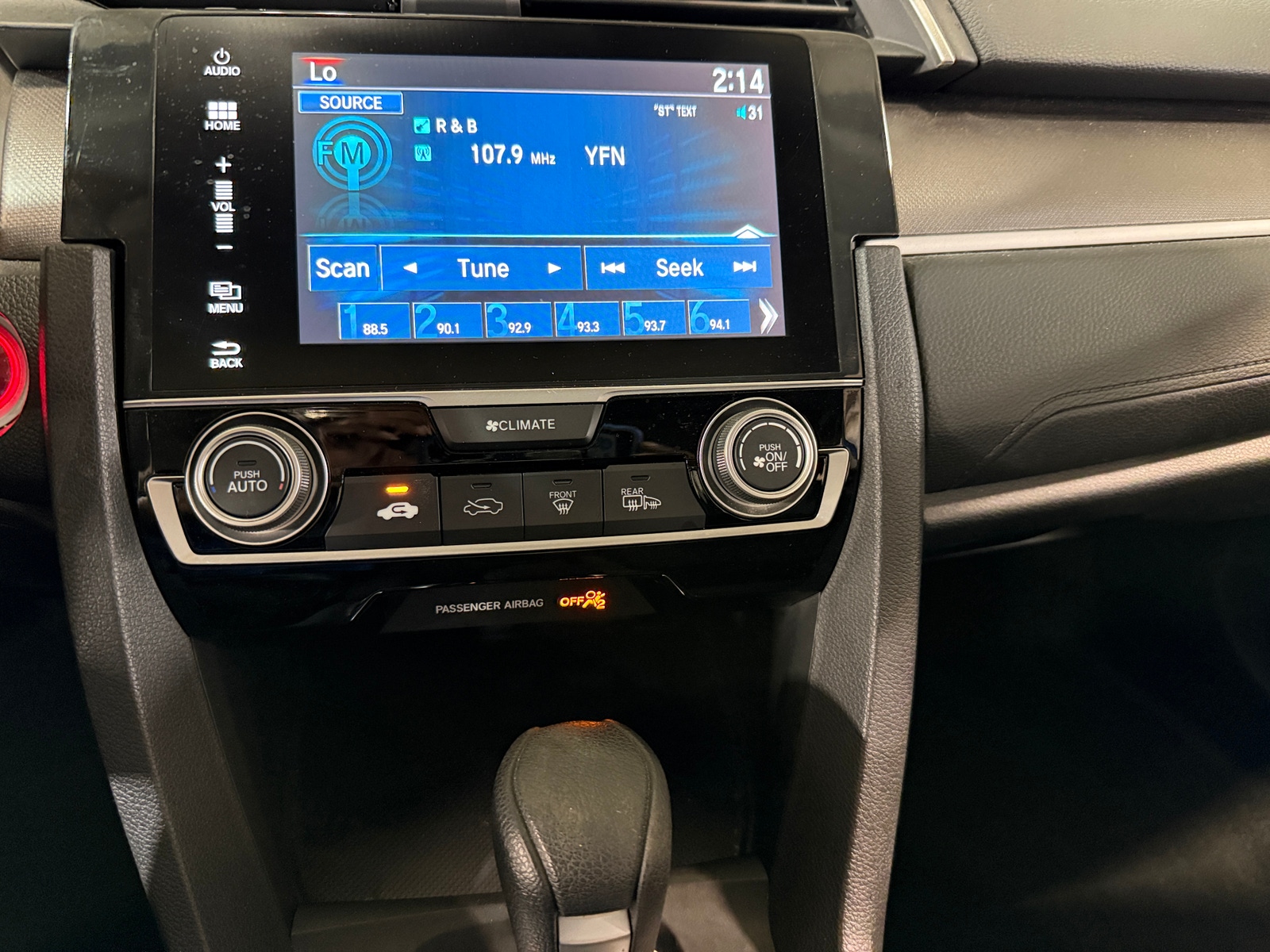 Thumbnail: 2016 Honda Civic - 4