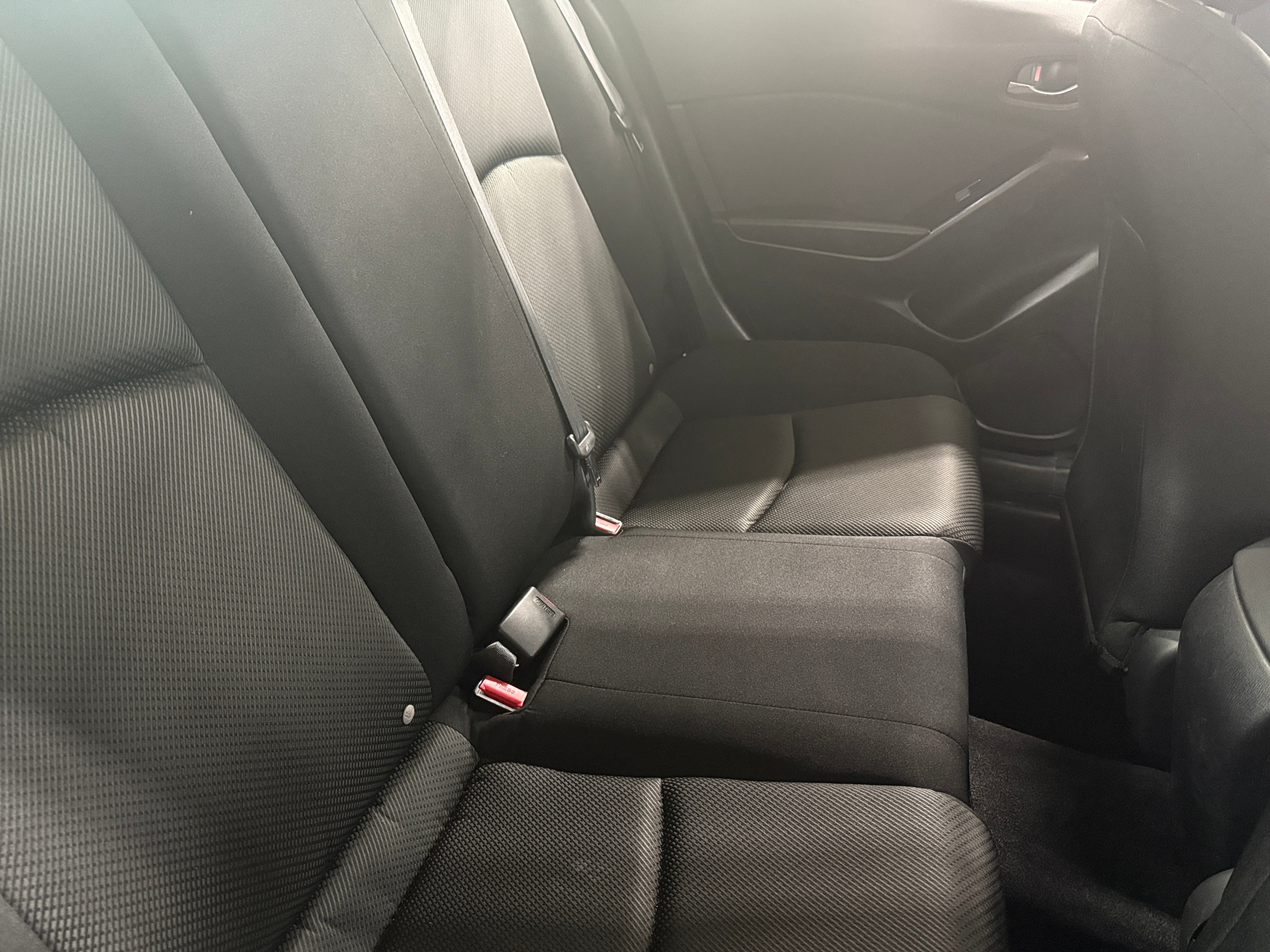 Image of 2018 MAZDA MAZDA3 Sport