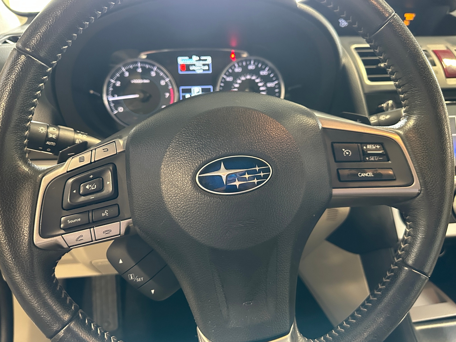Thumbnail: 2015 Subaru XV Crosstrek - 4
