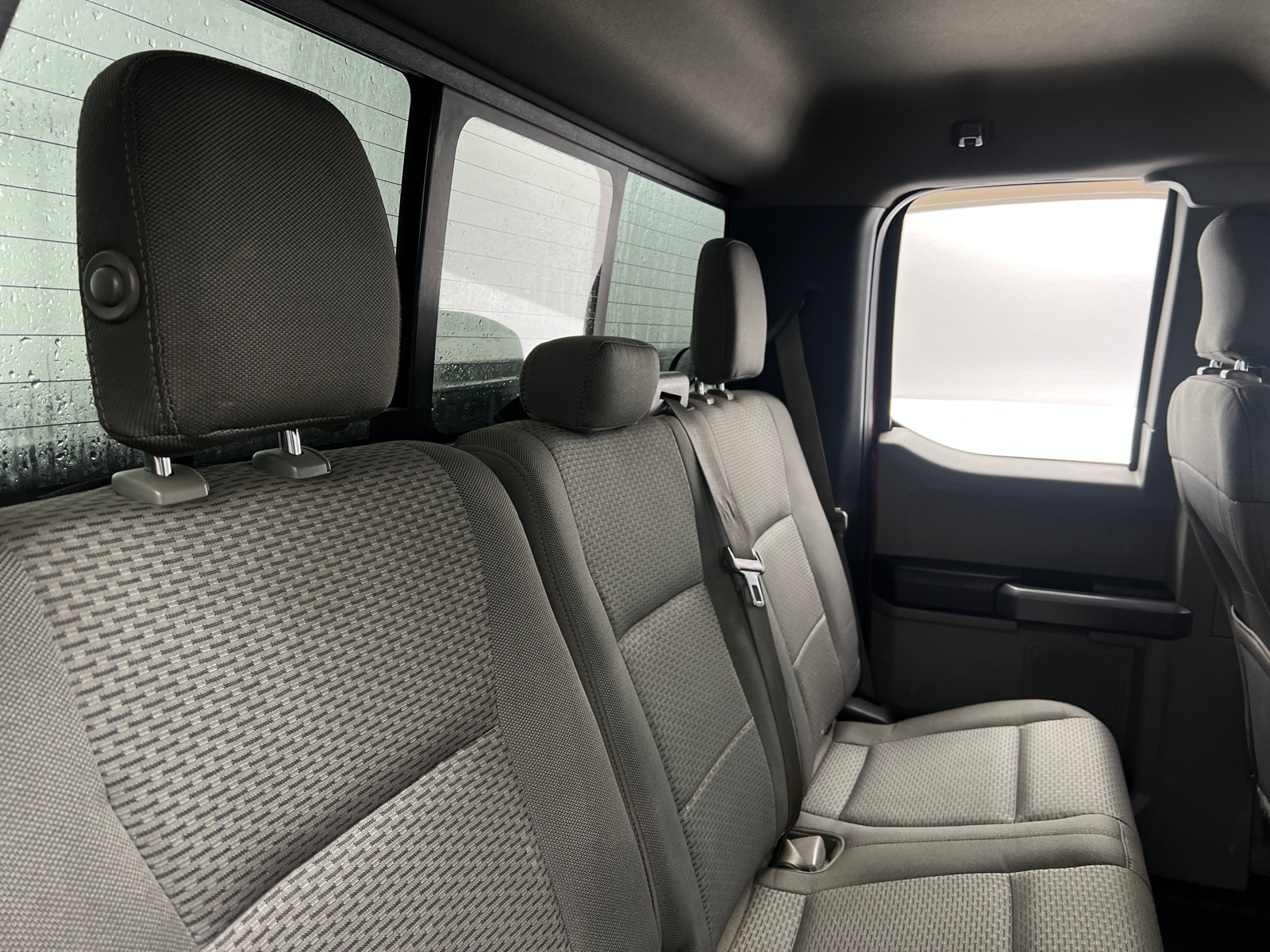Thumbnail: 2015 Ford Econoline - 6