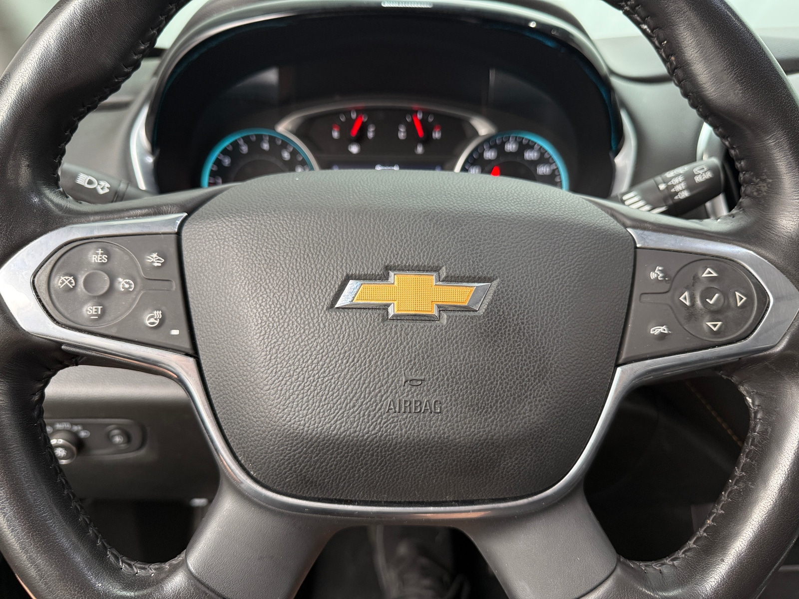 Thumbnail: 2020 Chevrolet Traverse - 4
