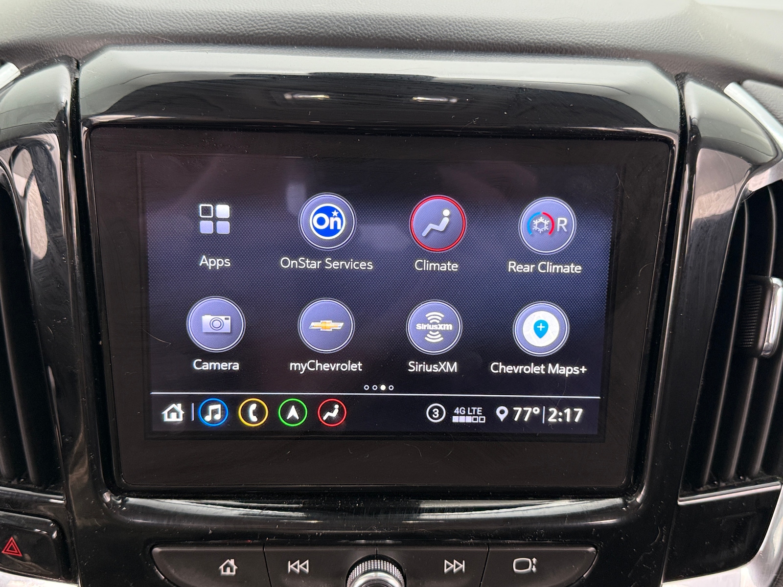 Thumbnail: 2020 Chevrolet Traverse - 3