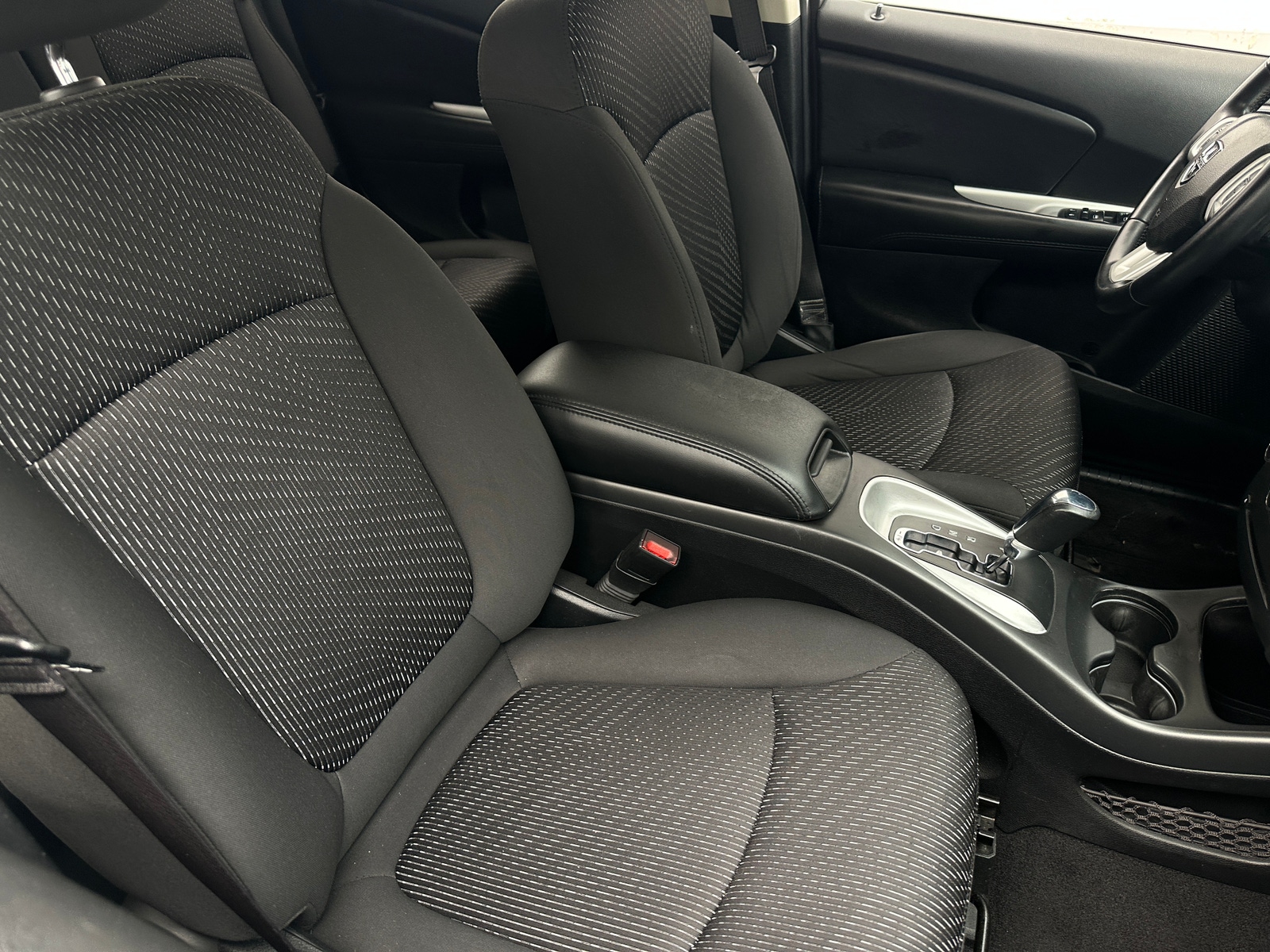 Thumbnail: 2017 Dodge Journey - 2